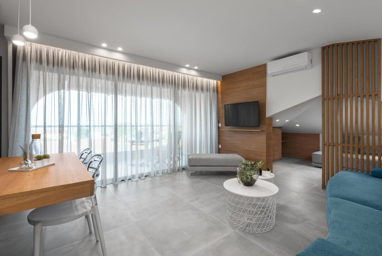 Apartament Pola'S Loft Ierissós Zewnętrze zdjęcie