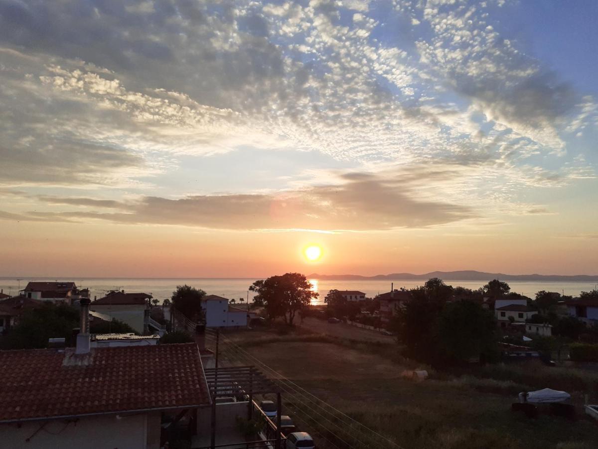 Apartament Pola'S Loft Ierissós Zewnętrze zdjęcie